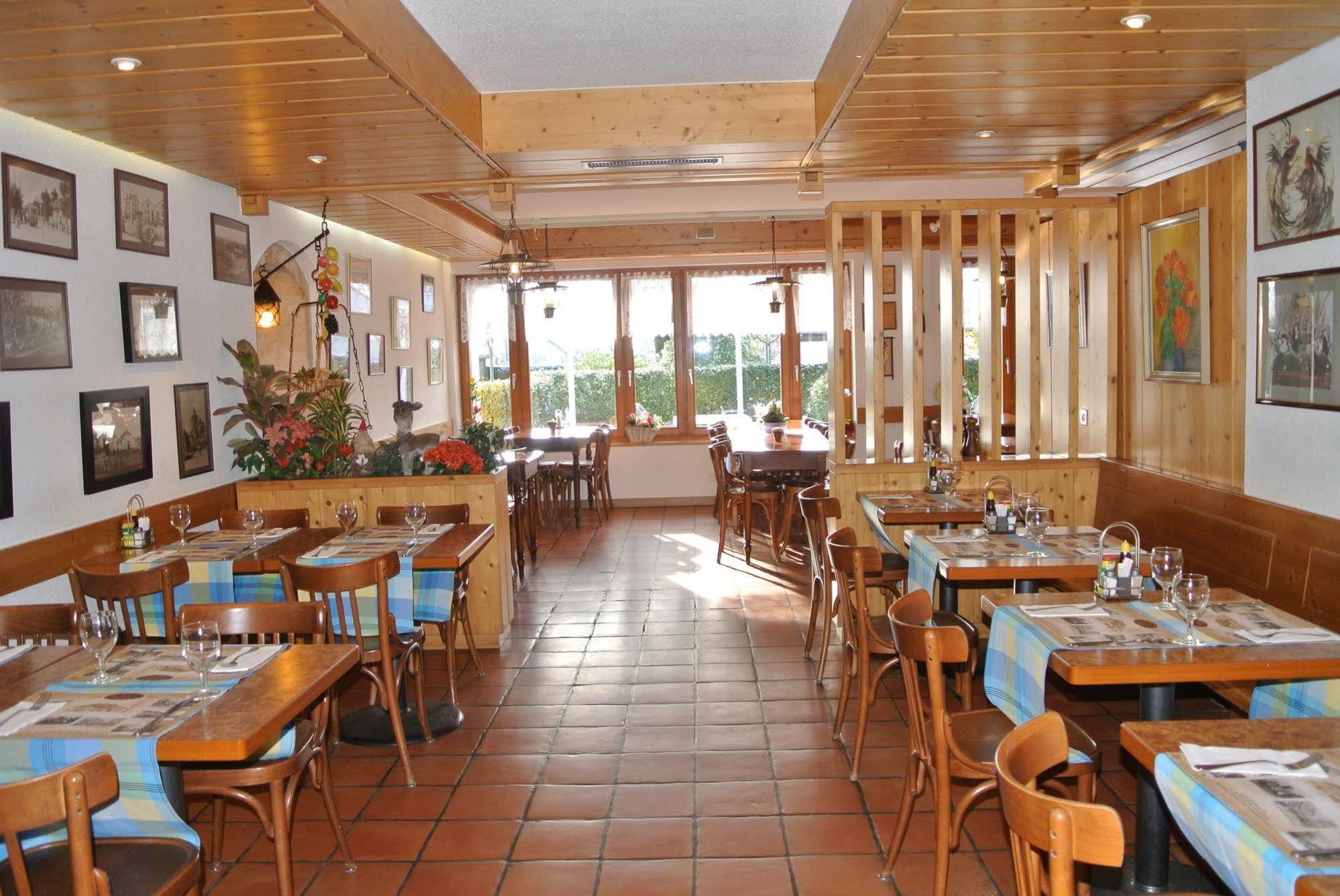 De La Reunion Hotel 3*